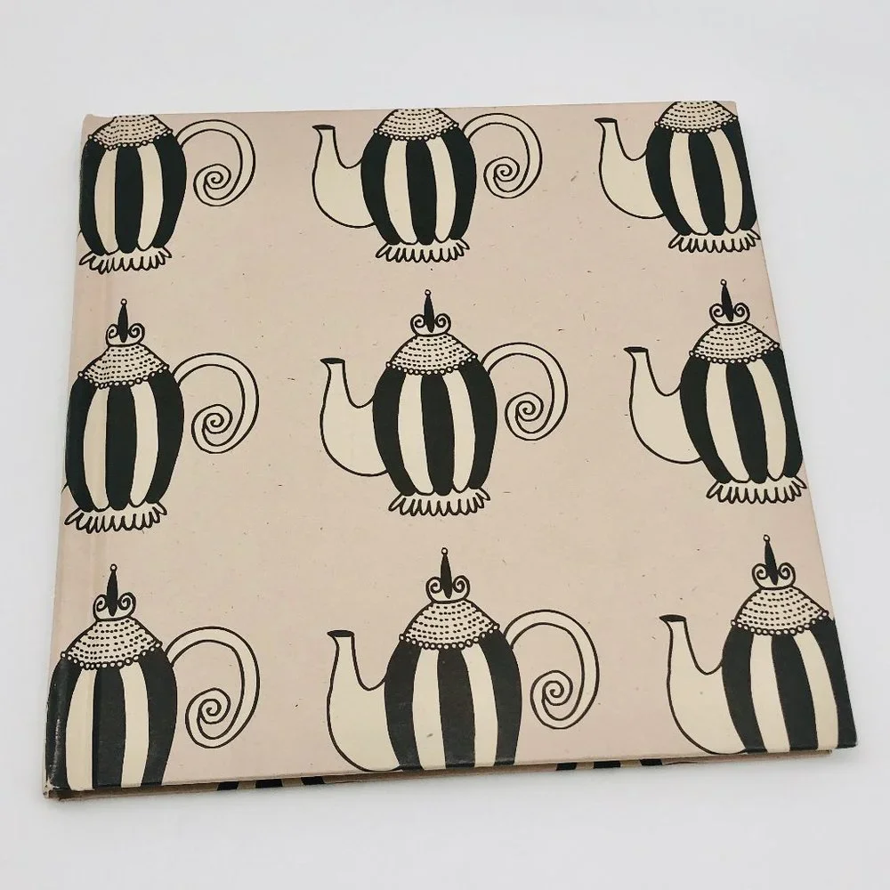 Teapot Lovers Plain Sketchbook & Teapot Shaped Small Porcelain Plate